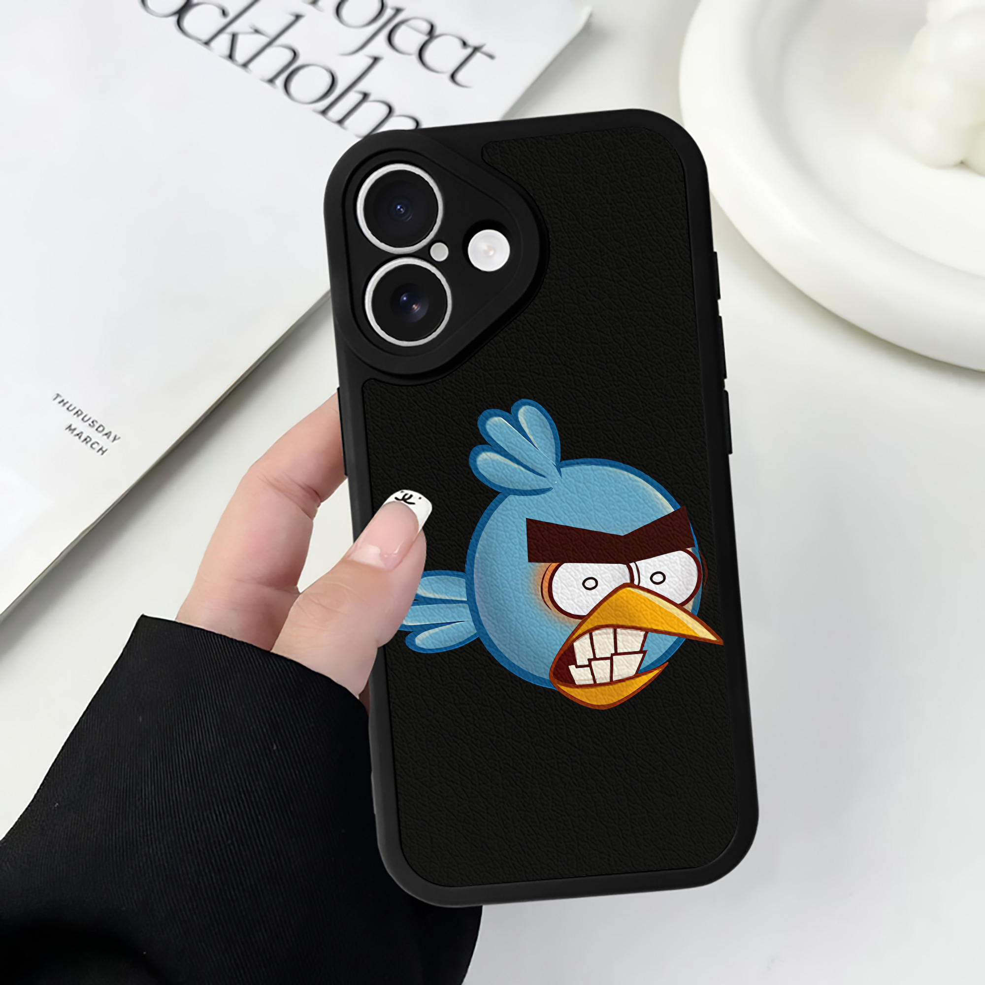 （画像用） Angry Birds アングリーバード 【iPhone 16シリーズ対応】シリコンスマホケース（レザー調） 材質：シリコン